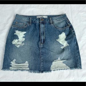 Hollister Jean Mini skirt size 11 / w30 denim skirt‎ NWT